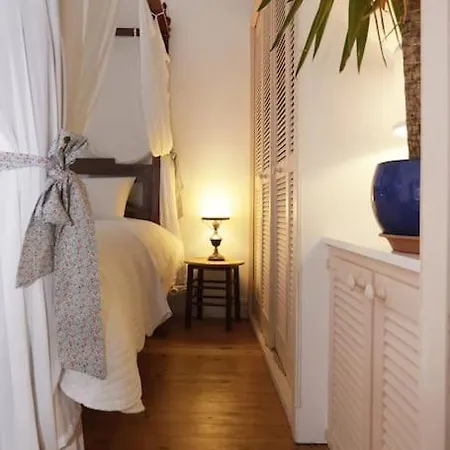 Des 4 Vents - La Bruyere - Centre Of Town Apartment Senlis (Oise)